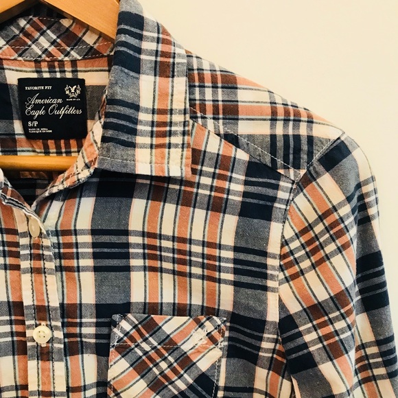 AEO- Soft Boyfriend Shirt - Picture 2 of 7